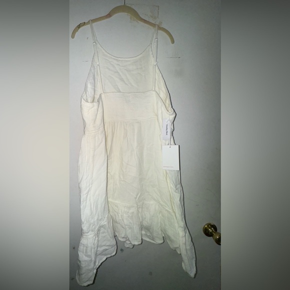 Sunday Best- White Veruca Dress - Picture 5 of 6